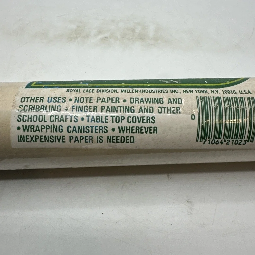 Royal Lace Glazed Shelf Paper 42 Square Feet Made In USA Vintage‎ Never Opened